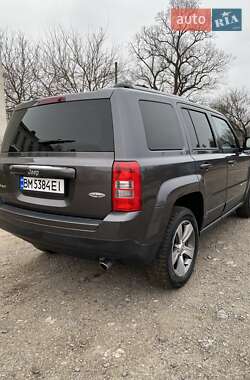 Позашляховик / Кросовер Jeep Patriot 2016 в Сумах