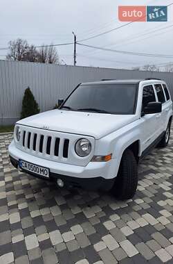 Позашляховик / Кросовер Jeep Patriot 2015 в Черкасах