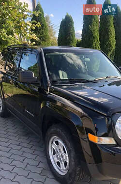 Позашляховик / Кросовер Jeep Patriot 2014 в Львові