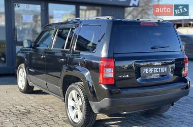 Внедорожник / Кроссовер Jeep Patriot 2013 в Черновцах