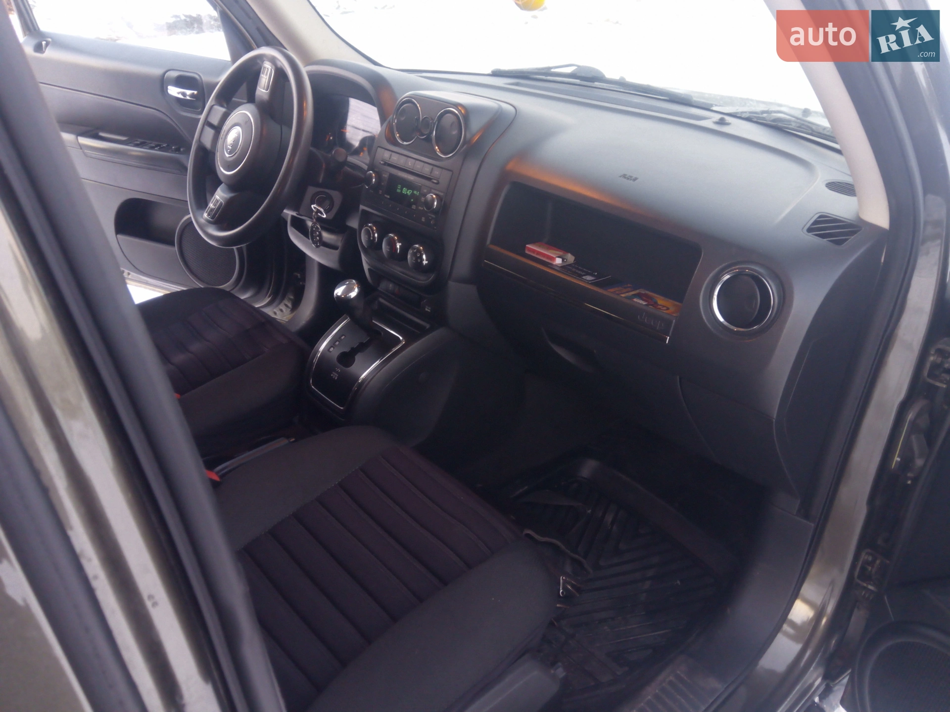 2015 Jeep Liberty (Patriot) - мініатюра 8
