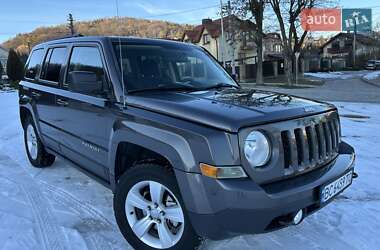 Внедорожник / Кроссовер Jeep Patriot 2014 в Львове