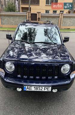 Позашляховик / Кросовер Jeep Patriot 2013 в Чернігові