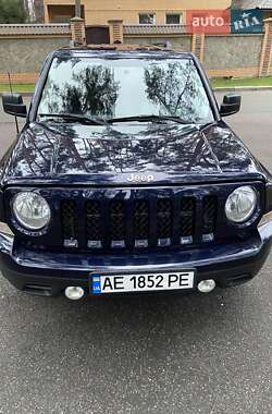 Позашляховик / Кросовер Jeep Patriot 2013 в Чернігові