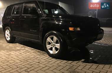 Позашляховик / Кросовер Jeep Patriot 2016 в Львові