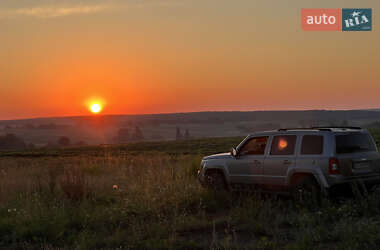 Внедорожник / Кроссовер Jeep Patriot 2016 в 