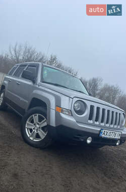 Позашляховик / Кросовер Jeep Patriot 2016 в Краснокутську