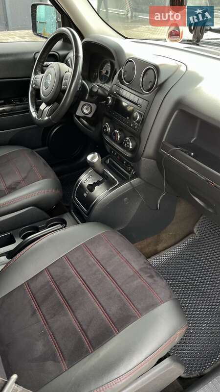 Внедорожник / Кроссовер Jeep Patriot 2014 в Лопатине