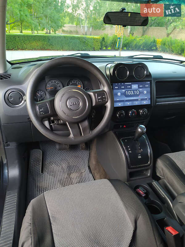 Позашляховик / Кросовер Jeep Patriot 2015 в Мені