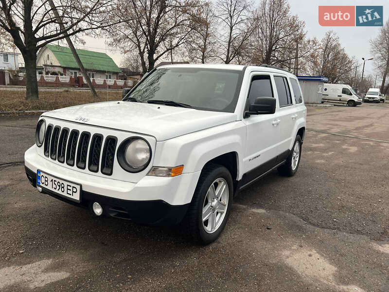 Позашляховик / Кросовер Jeep Patriot 2016 в Чернігові