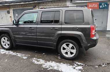 Позашляховик / Кросовер Jeep Patriot 2016 в Києві