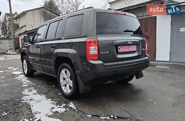 Позашляховик / Кросовер Jeep Patriot 2016 в Києві