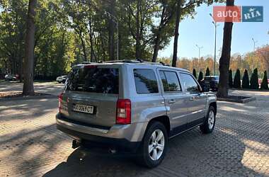 Внедорожник / Кроссовер Jeep Patriot 2015 в 