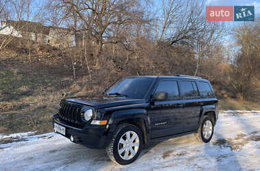 Позашляховик / Кросовер Jeep Patriot 2016 в Житомирі