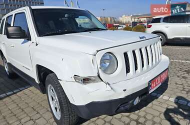 Внедорожник / Кроссовер Jeep Patriot 2016 в 