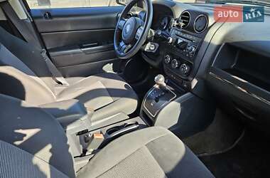 Внедорожник / Кроссовер Jeep Patriot 2016 в 