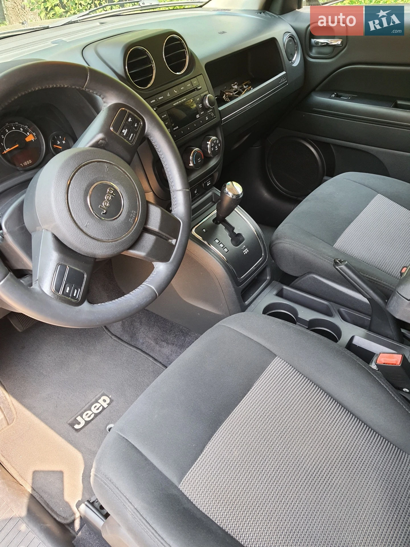 2014 Jeep Liberty (Patriot) - мініатюра 17