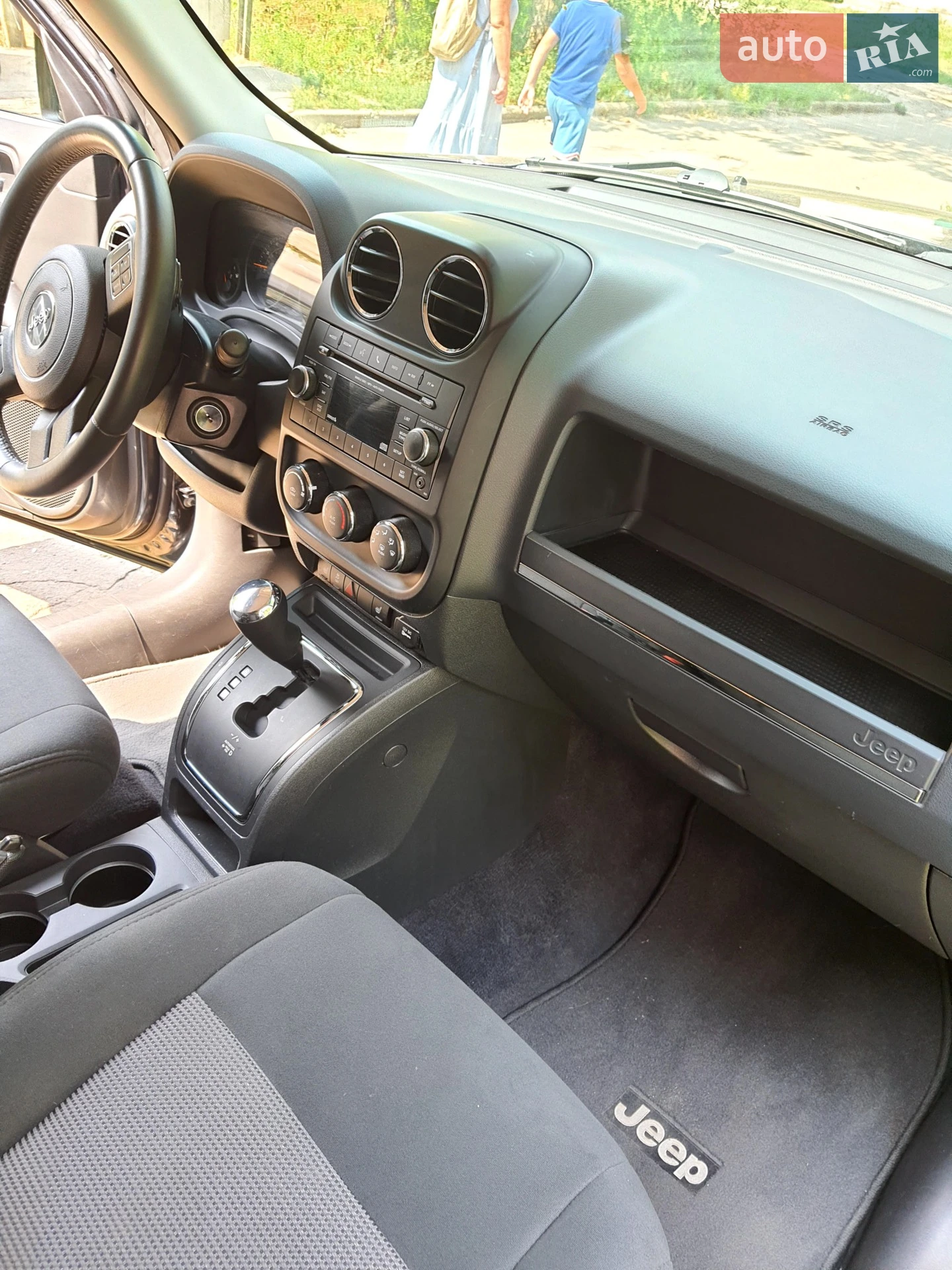 2014 Jeep Liberty (Patriot) - мініатюра 19