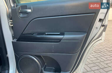 Внедорожник / Кроссовер Jeep Patriot 2011 в 