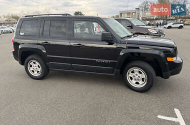 Внедорожник / Кроссовер Jeep Patriot 2016 в 