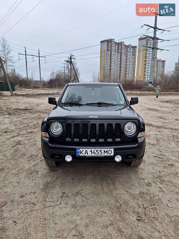 Внедорожник / Кроссовер Jeep Patriot 2016 в Киеве