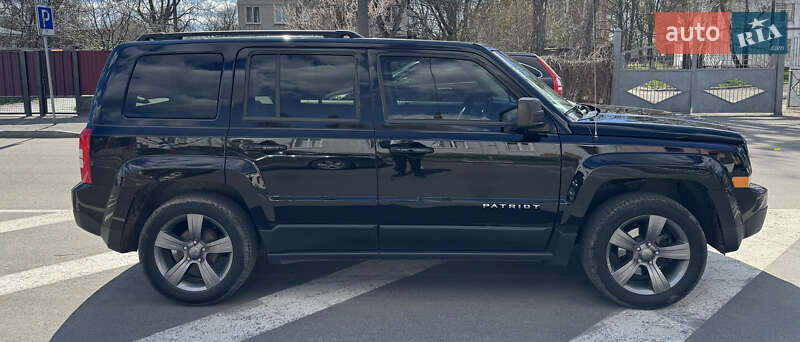 Позашляховик / Кросовер Jeep Patriot 2013 в Житомирі