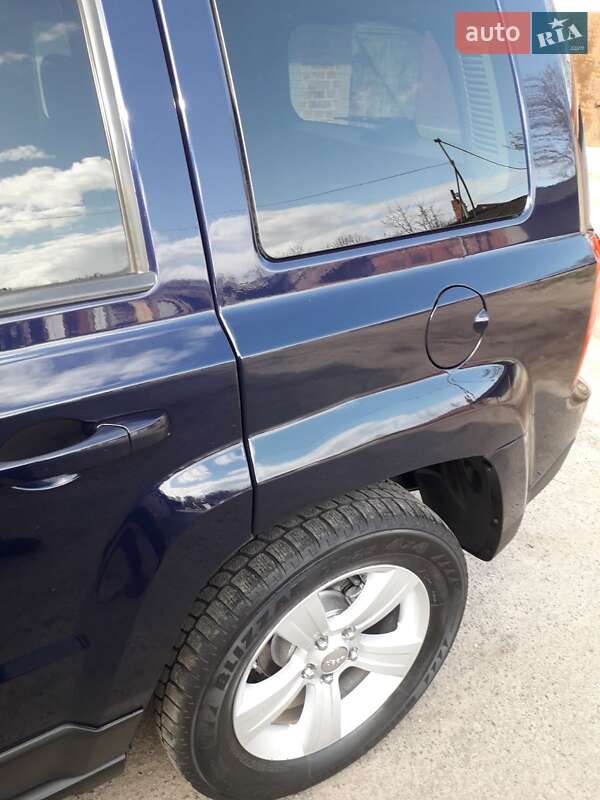 Позашляховик / Кросовер Jeep Patriot 2012 в Полтаві