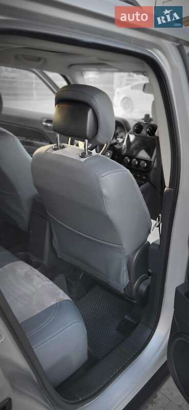 Внедорожник / Кроссовер Jeep Patriot 2013 в Львове