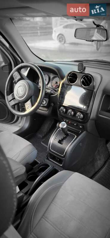 Внедорожник / Кроссовер Jeep Patriot 2013 в Львове