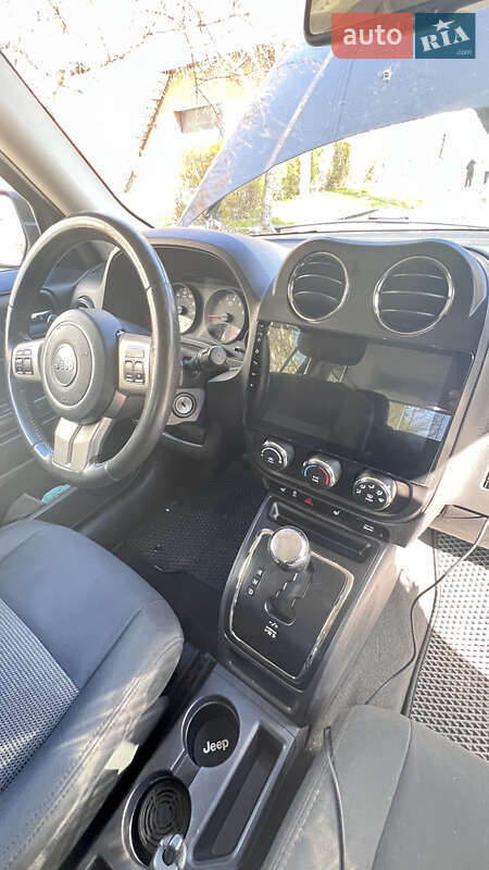 Внедорожник / Кроссовер Jeep Patriot 2012 в Обухове