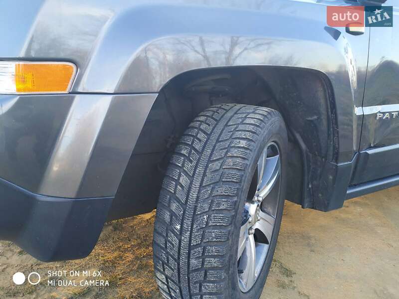 Позашляховик / Кросовер Jeep Patriot 2015 в Кривому Озері