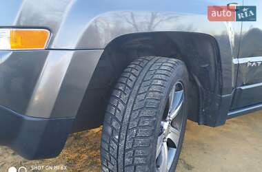 Внедорожник / Кроссовер Jeep Patriot 2015 в 