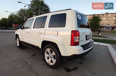 Позашляховик / Кросовер Jeep Patriot 2013 в 