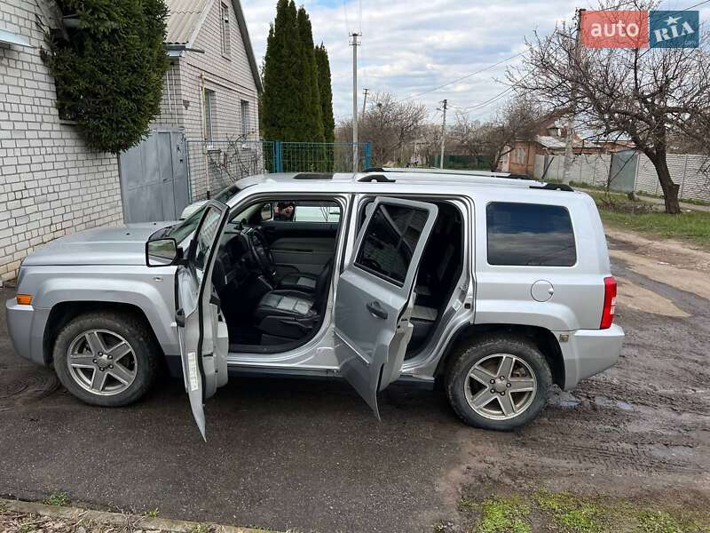 Позашляховик / Кросовер Jeep Patriot 2007 в Харкові