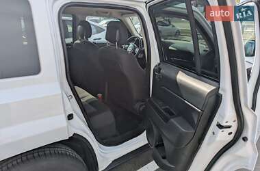 Позашляховик / Кросовер Jeep Patriot 2015 в 