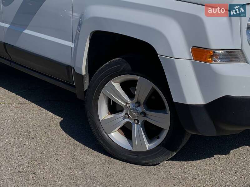 Внедорожник / Кроссовер Jeep Patriot 2015 в Одессе