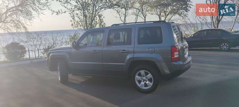 Jeep Patriot 2011