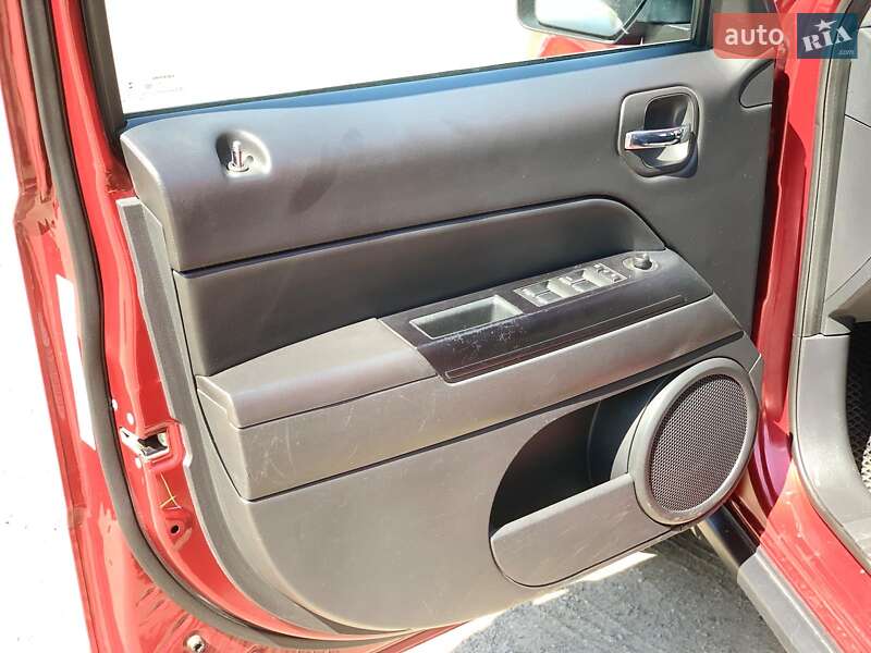 Внедорожник / Кроссовер Jeep Patriot 2016 в Виннице