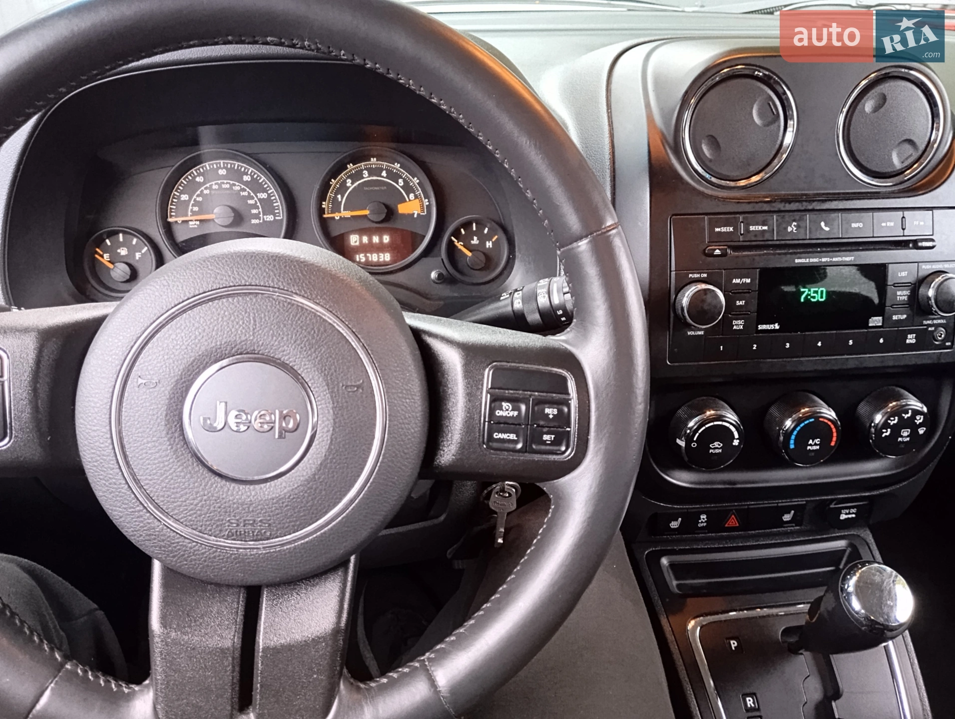 2014 Jeep Liberty (Patriot) - мініатюра 8