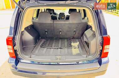 Внедорожник / Кроссовер Jeep Patriot 2014 в 