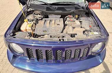 Внедорожник / Кроссовер Jeep Patriot 2014 в 