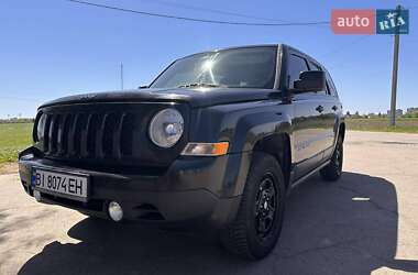 Позашляховик / Кросовер Jeep Patriot 2015 в 