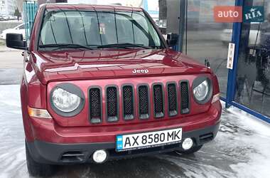 Позашляховик / Кросовер Jeep Patriot 2016 в Харкові