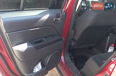 Внедорожник / Кроссовер Jeep Patriot 2016 в 