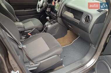 Позашляховик / Кросовер Jeep Patriot 2016 в 