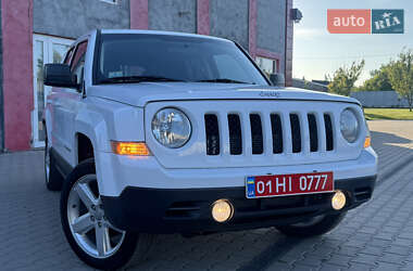 Позашляховик / Кросовер Jeep Patriot 2014 в 