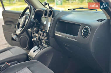 Внедорожник / Кроссовер Jeep Patriot 2014 в 