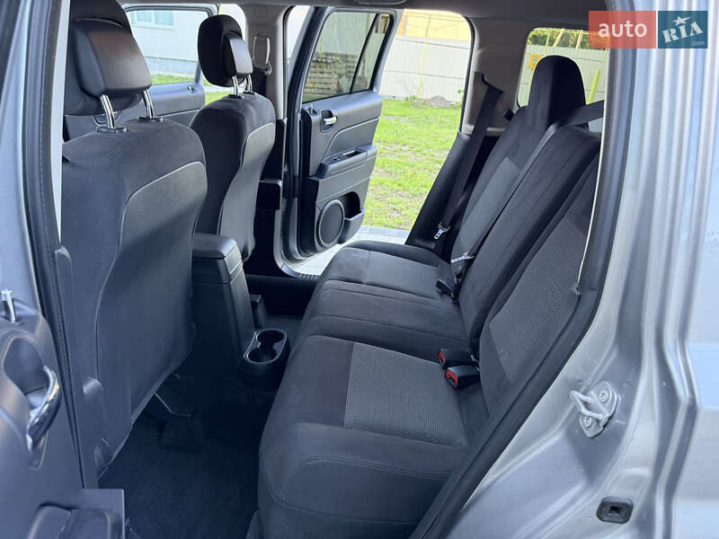 Позашляховик / Кросовер Jeep Patriot 2016 в Делятині