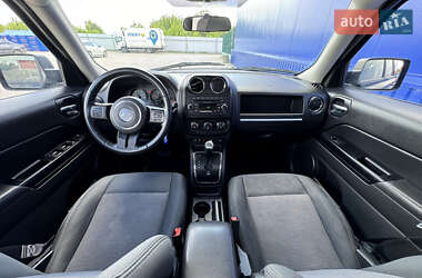Внедорожник / Кроссовер Jeep Patriot 2013 в 