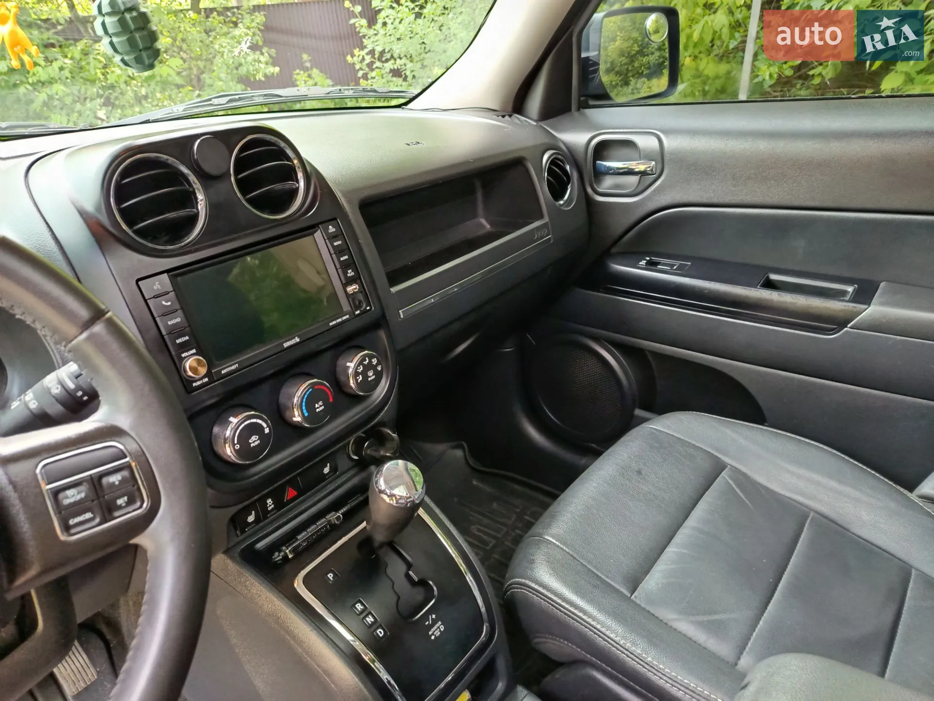 2015 Jeep Liberty (Patriot) - мініатюра 7